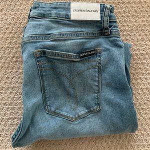 Light Wash Jeans